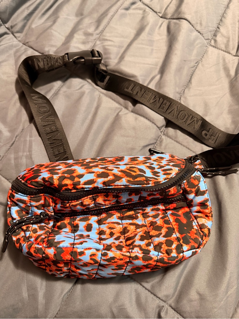 Free Movement Fanny pack